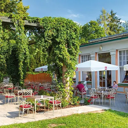 Spa Resort Pawlik-Aquaforum 4* Frantiskovy Lazne