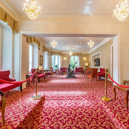 Pawlik-aquaforum ホテル