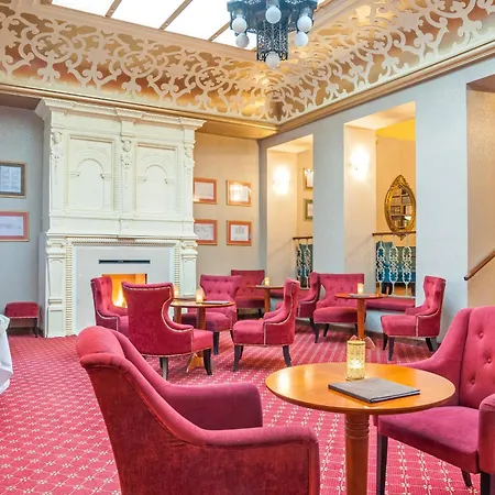 ホテル Pawlik-aquaforum 4*